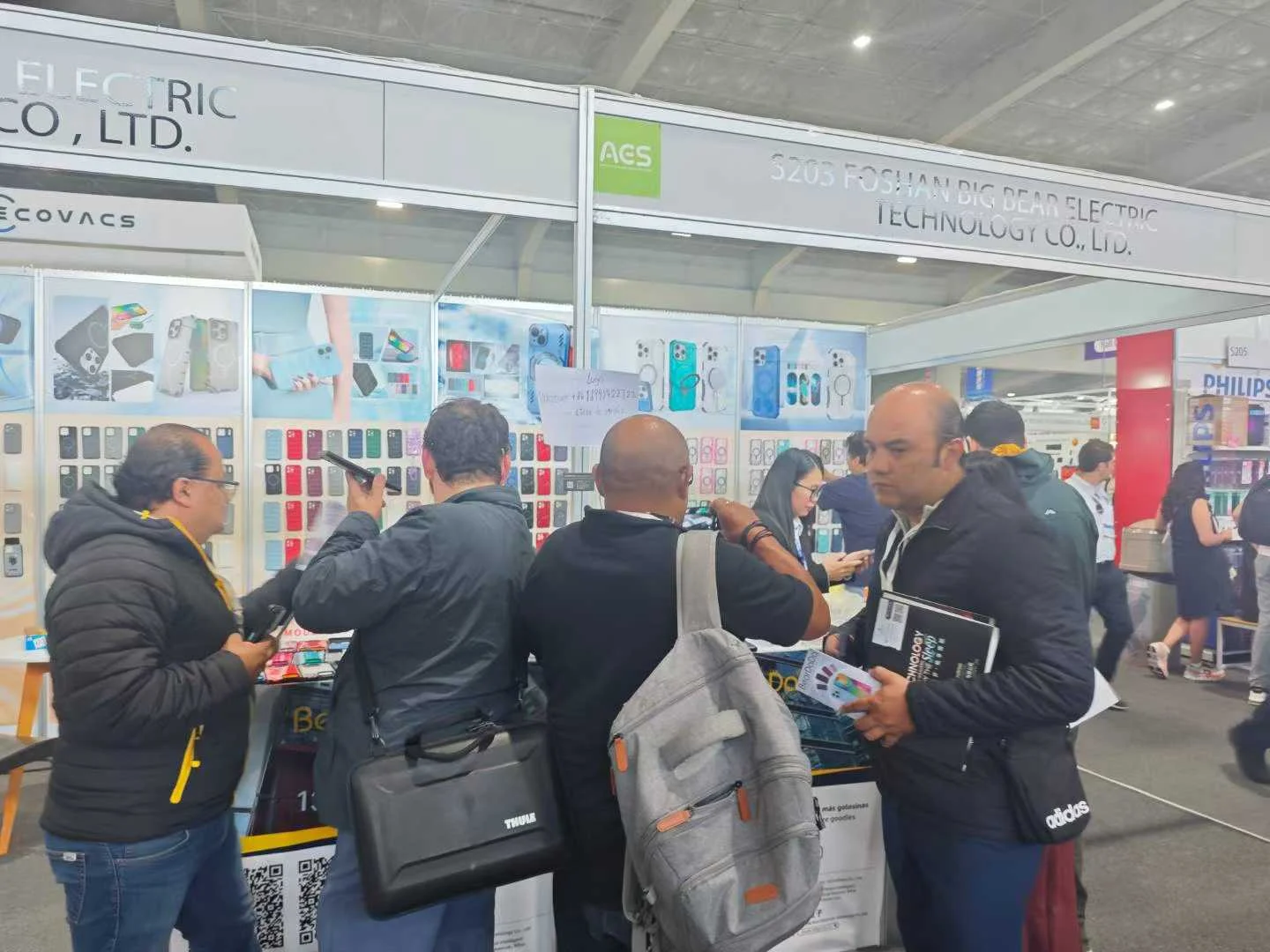 Mexico trade show brings Bibercas phone case excitement